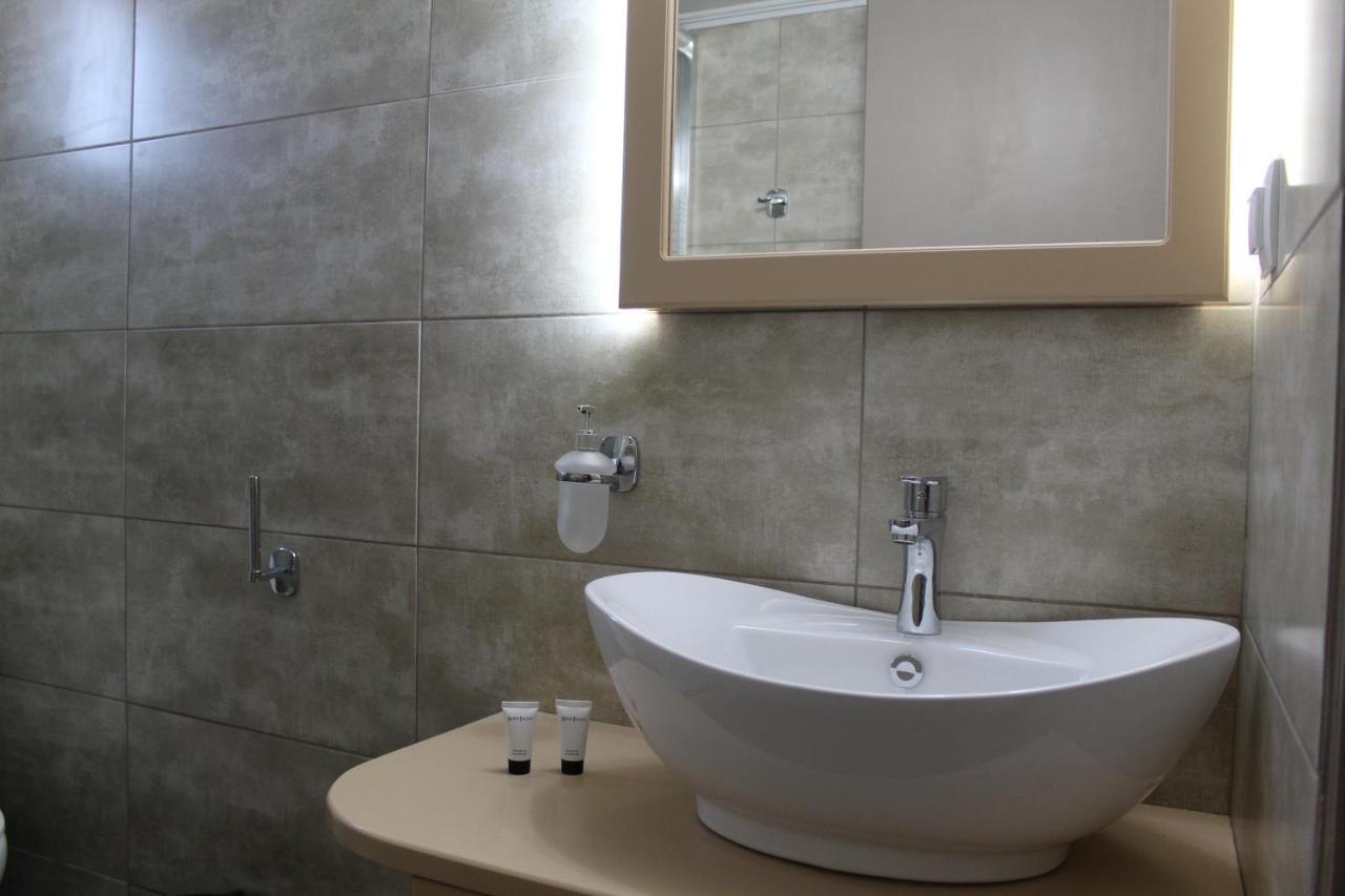 Vakis Apartments 5 Romanon Екстер'єр фото